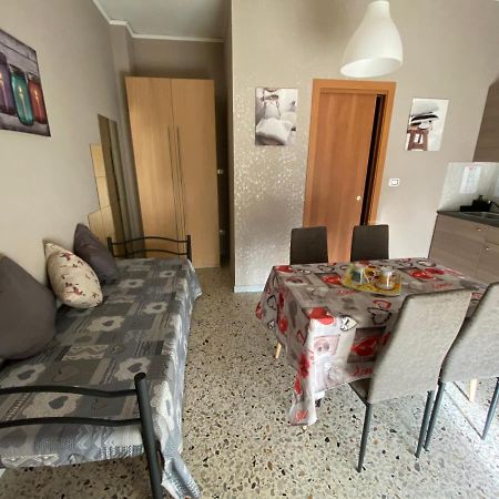 サレルノCorso Vittorio Emanuele Luxury Houseアパートメント エクステリア 写真