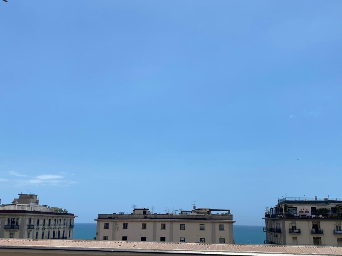 サレルノCorso Vittorio Emanuele Luxury Houseアパートメント エクステリア 写真