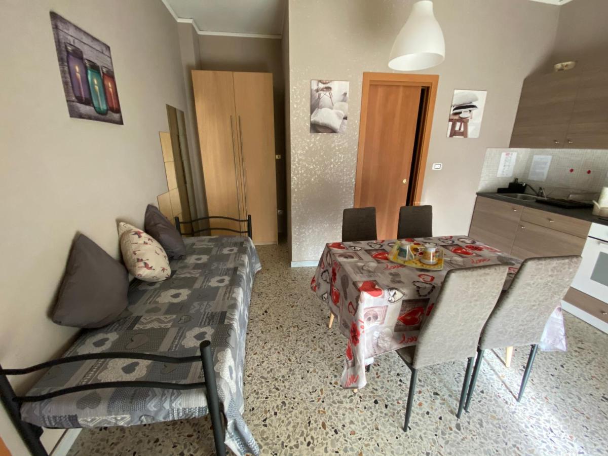 サレルノCorso Vittorio Emanuele Luxury Houseアパートメント エクステリア 写真