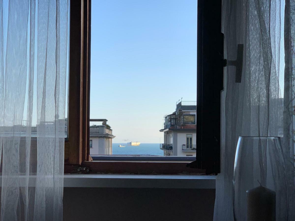 サレルノCorso Vittorio Emanuele Luxury Houseアパートメント エクステリア 写真