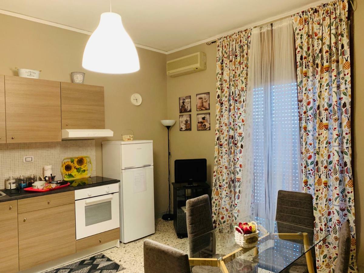 サレルノCorso Vittorio Emanuele Luxury Houseアパートメント エクステリア 写真
